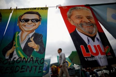 Ντέρμπι στη Βραζιλία: Πώς και γιατί ο ακροδεξιός Μπολσονάρο απειλεί τον Λούλα