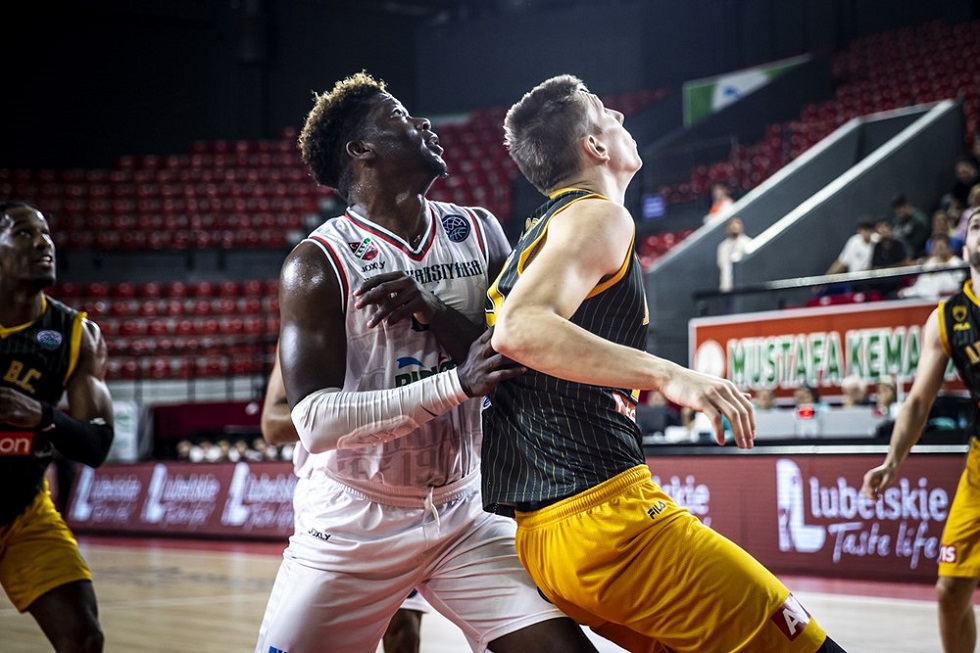 Καρσίγιακα – ΑΕΚ (91-88): Την «εκτέλεσε» ο ΜακΚόλουμ