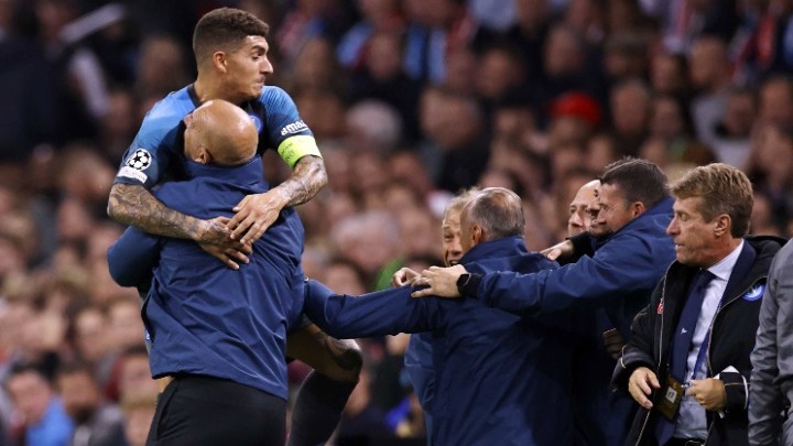 Champions League: Ιστορικός διασυρμός του Άγιαξ – Τεράστιο τρίποντο η Ίντερ