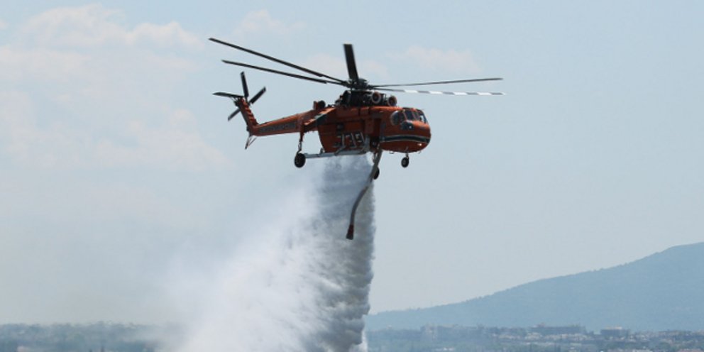 Φωτιά τώρα στη Ζάκυνθο στην περιοχή Τσιλιβί – Ζητήθηκε εκκένωση