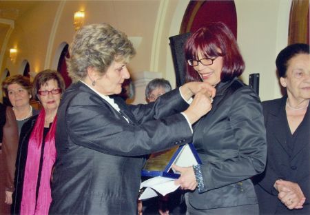 Ελένη Σμαραγδή: Μετά θάνατον τιμές σε μια υπέρμαχο του ελληνικού πολιτισμού