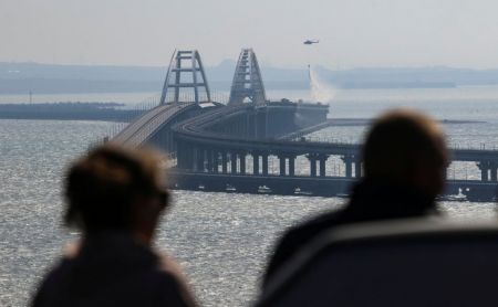 Ανάλυση Guardian: Μέχρι το Κρεμλίνο οι επιπτώσεις της έκρηξης στη γέφυρα Κερτς