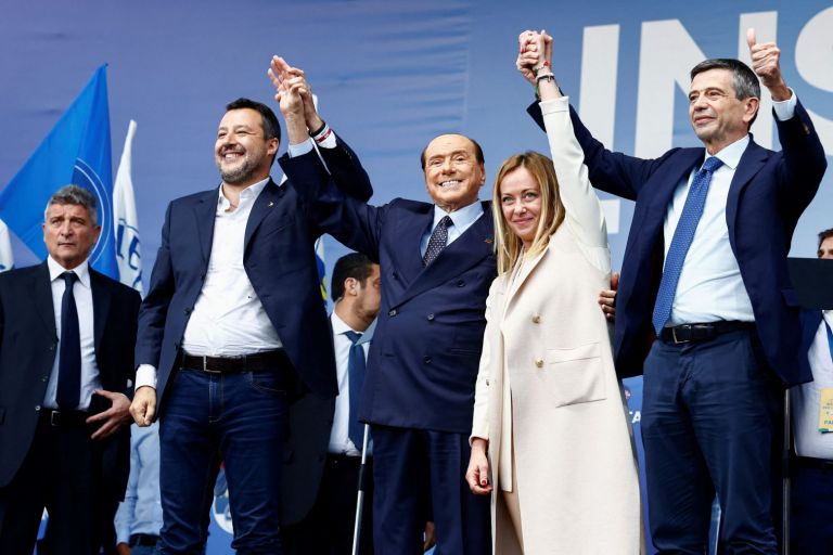 Ιταλία: Συνάντηση Μπερλουσκόνι, Μελόνι και Σαλβίνι για τον σχηματισμό της νέας κυβέρνησης | tovima.gr