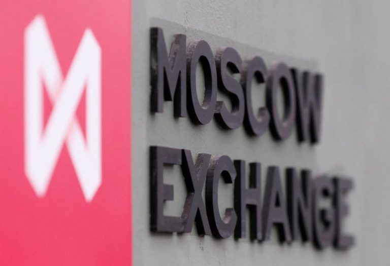 Μόσχα – Χρηματιστήριο:  Άνοιγμα με πτώση σχεδόν 12% μετά τους βομβαρδισμούς