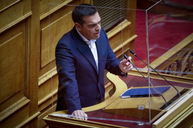 Βουλή: Στο βήμα ο Αλέξης Τσίπρας – Δείτε live τη σύγκρουση με Μητσοτάκη για την ακρίβεια