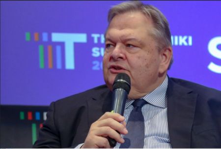 Ευάγγελος Βενιζέλος: Χαμηλοί τόνοι και συνεννόηση των πολιτικών δυνάμεων στα ελληνοτουρκικά