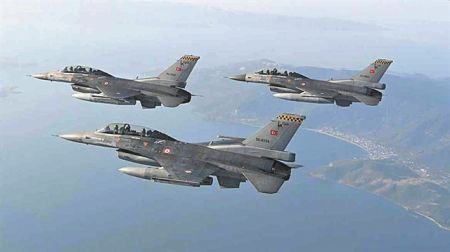 Αιγαίο: 57 παραβιάσεις από τουρκικά μαχητικά