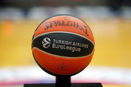 Αυτοί σφυρίζουν τους «αιωνίους» στην EuroLeague