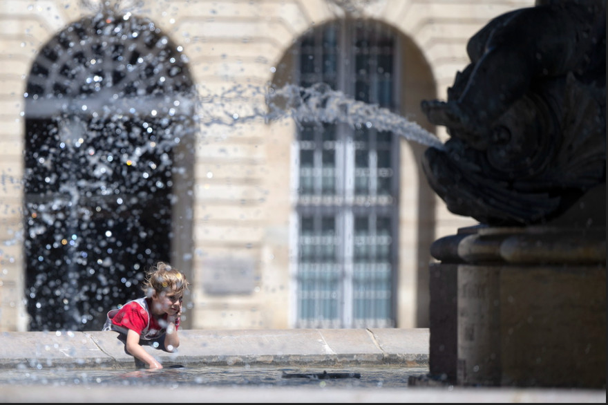Τσατραφύλλιας: «Ασυνήθιστο κύμα ζέστης την επόμενη εβδομάδα» – Πού θα δείξει 30άρια [πίνακας]