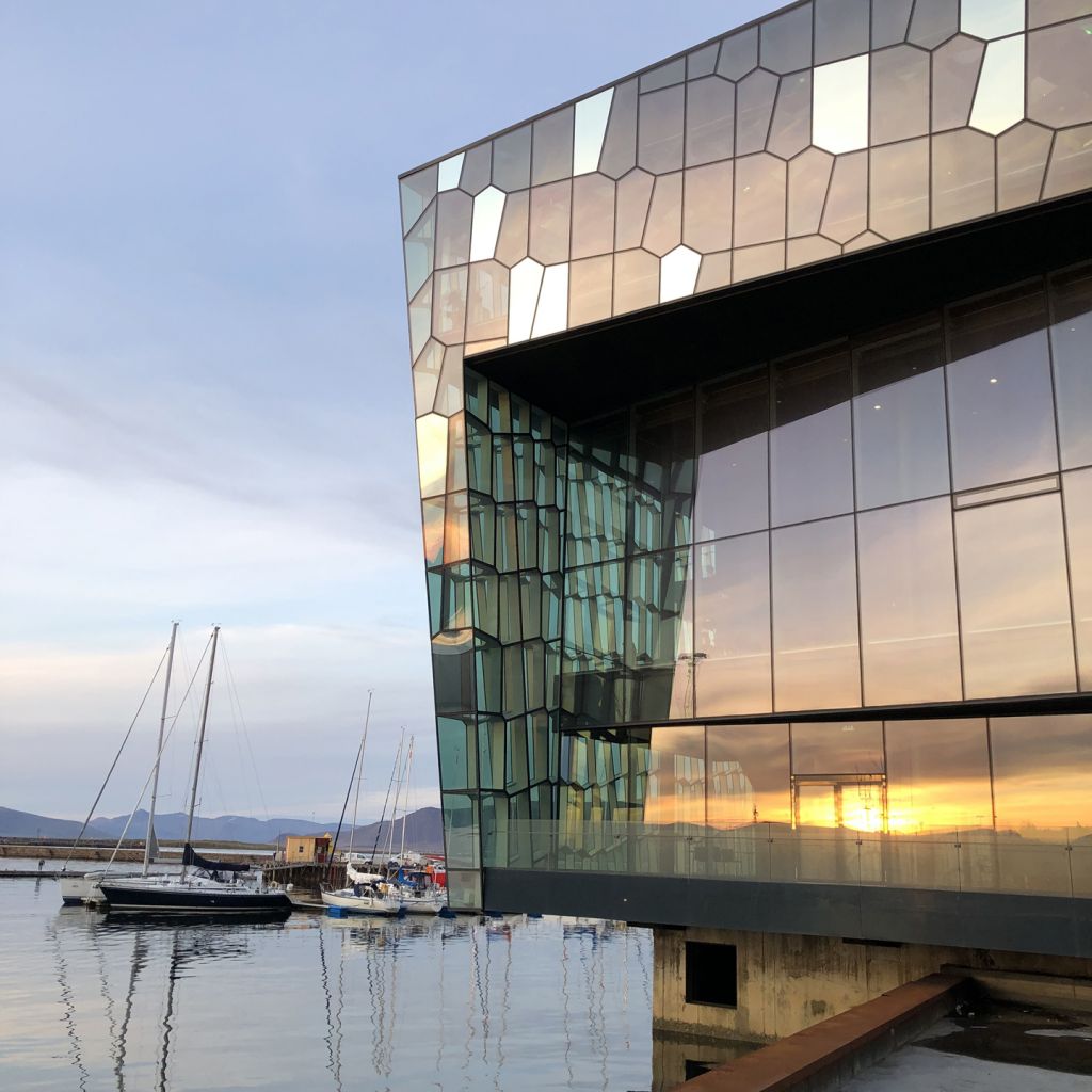 Harpa, Η όπερα της φωτιάς και του πάγου