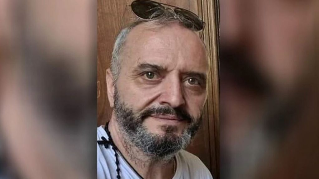 Σεπόλια: Ξεσπά ο ιερέας για τον Μίχο – Τι ζήτησε