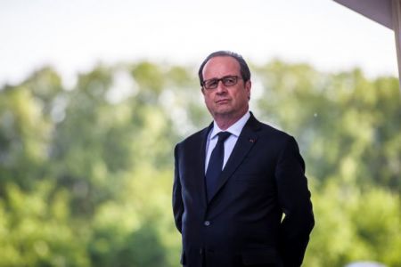 Francois Hollande: Erdogan cannot be both with the West and Russia