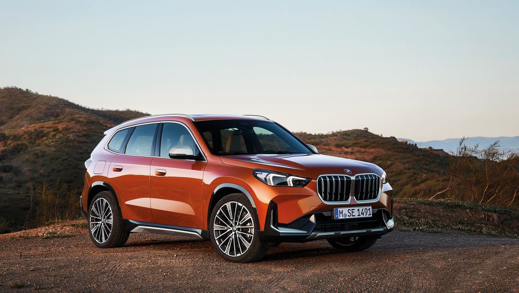 BMW X1, Πλουραλισμός