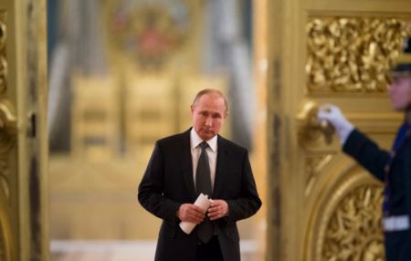 Βλαντιμίρ Πούτιν: Ετοιμάζεται να διαβεί τον πυρηνικό Ρουβίκωνα;