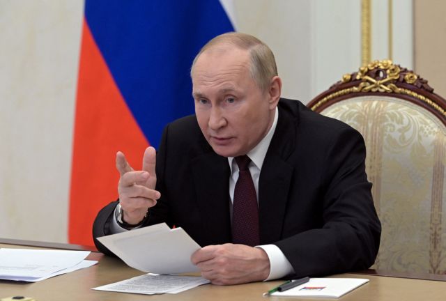 Βλαντίμιρ Πούτιν: Είναι έτοιμος για παγκόσμιο πόλεμο;