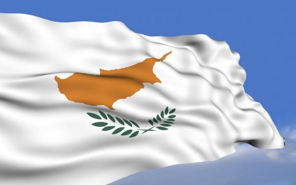 Κύπρος: Πέθανε ο διπλωμάτης Κύπρος Κυπριανού