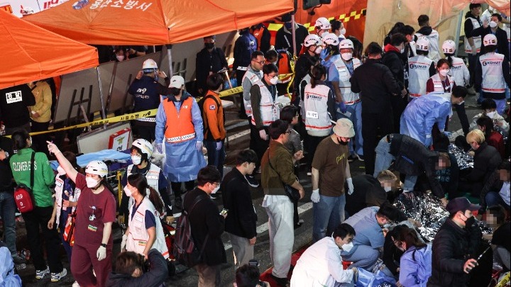 Σεούλ: Τραγωδία με δεκάδες νεκρούς σε εορτασμούς για το Halloween