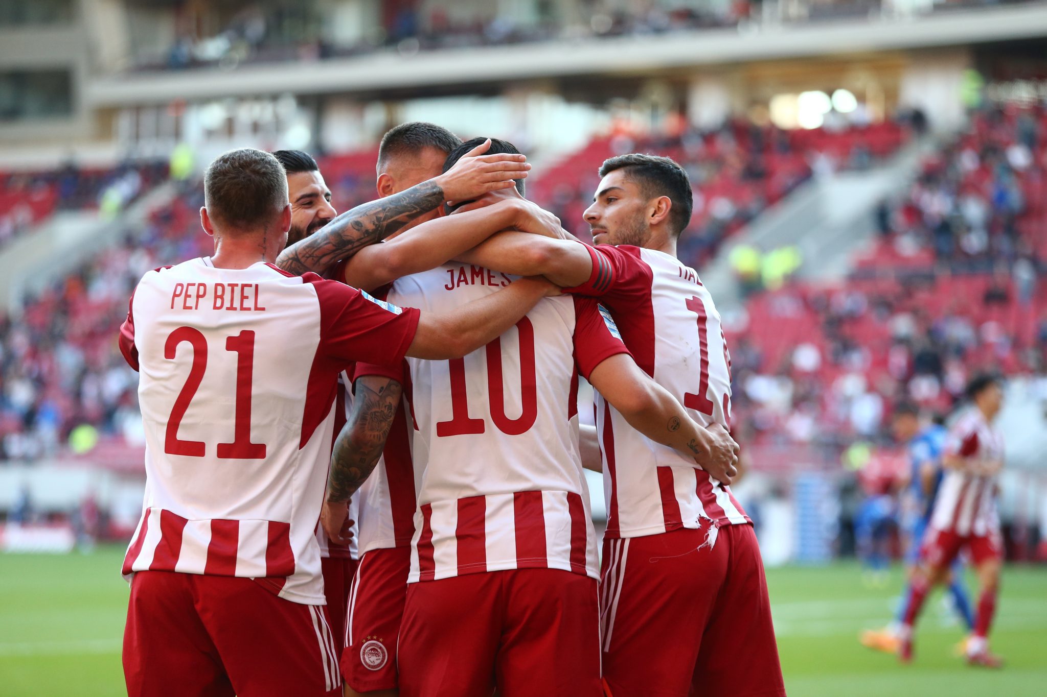 Ολυμπιακός – Λαμία (2-0): «Καθάρισε» σε έξι λεπτά και τώρα… Λεωφόρος