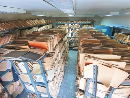 Βραχυκύκλωμα με τις συντάξεις των δημοσίων υπαλλήλων