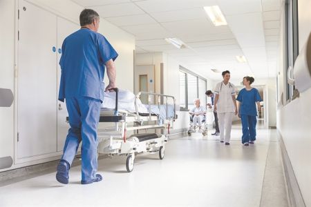 ΕΣΥ με γιατρούς πολλών ταχυτήτων