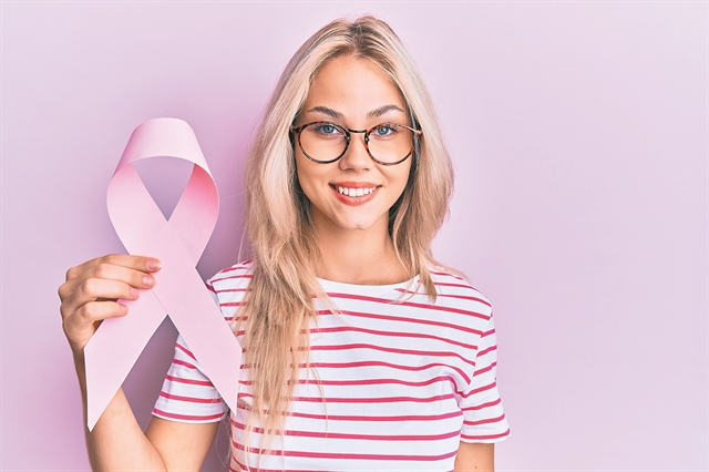 Καρκίνος του μαστού: από τη διάγνωση στη θεραπεία