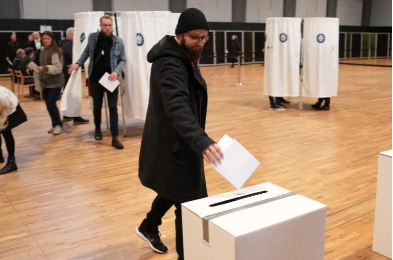 Δανία: Ο κεντροαριστερός συνασπισμός δεν εξασφαλίζει πλειοψηφία – Καθοριστικός ο ρόλος των Μετριοπαθών