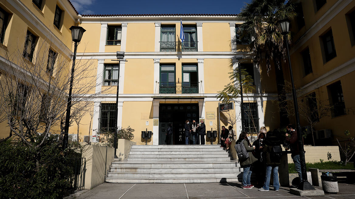 Μάτι: Βρέθηκε λύση για την αίθουσα της δίκης