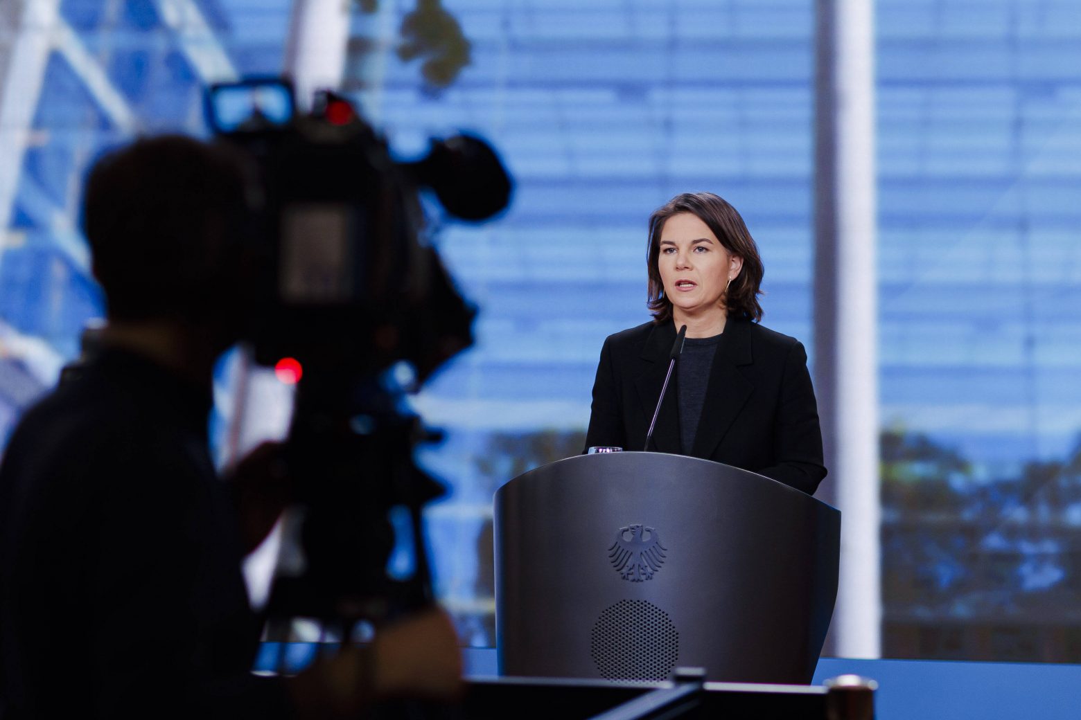 Γερμανία: Εταίρος και ισχυρός αντίπαλος το Πεκίνο – Απάνθρωπος ο Πούτιν