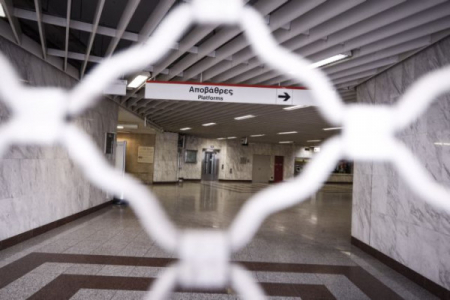 Απεργία στα ΜΜΜ: Ανατροπή με 24ωρο χειρόφρενο σε Μετρό – Πώς θα κινηθούν τα άλλα μέσα