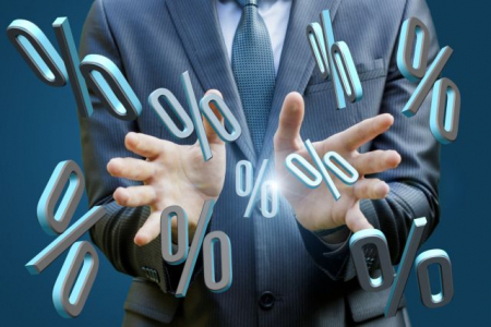 Τα επιτόκια δεν είναι το μόνο φάρμακο
