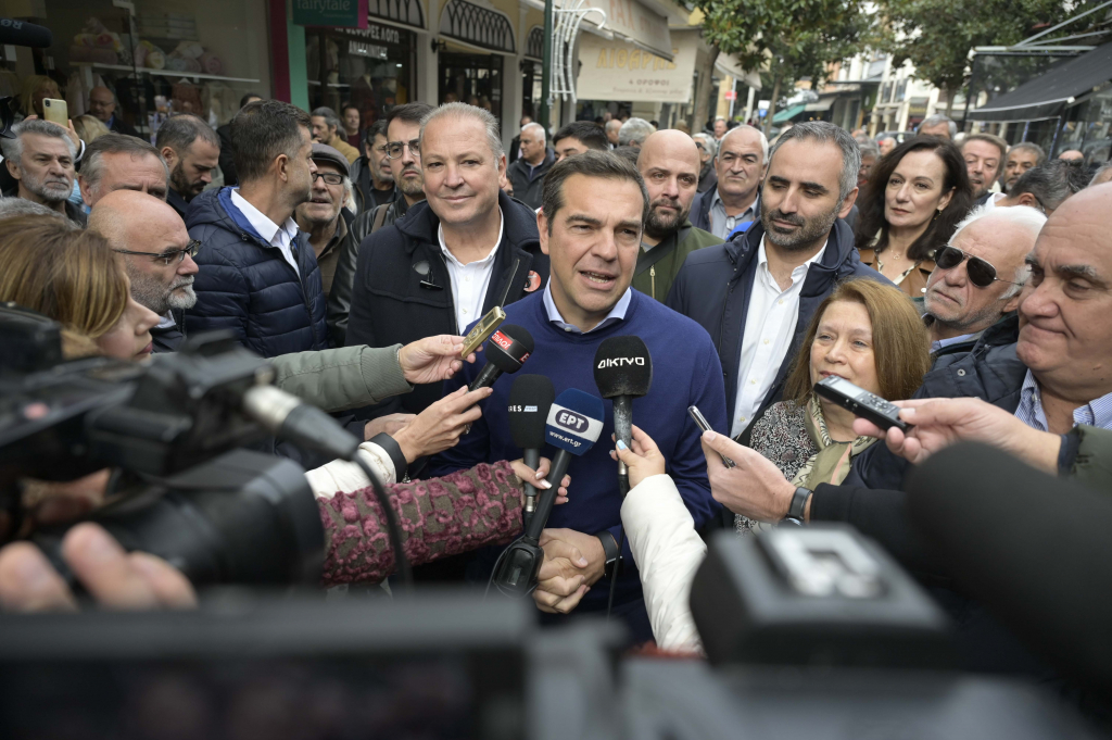 Τσίπρας: Δεν με απασχολεί το παραλήρημα του ένοχου Μητσοτάκη αλλά οι απαντήσεις στα προβλήματα της κοινωνίας