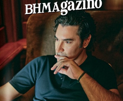 Ο Χριστόφορος Παπακαλιάτης στο εξώφυλλο του “BHMAGAZINO”