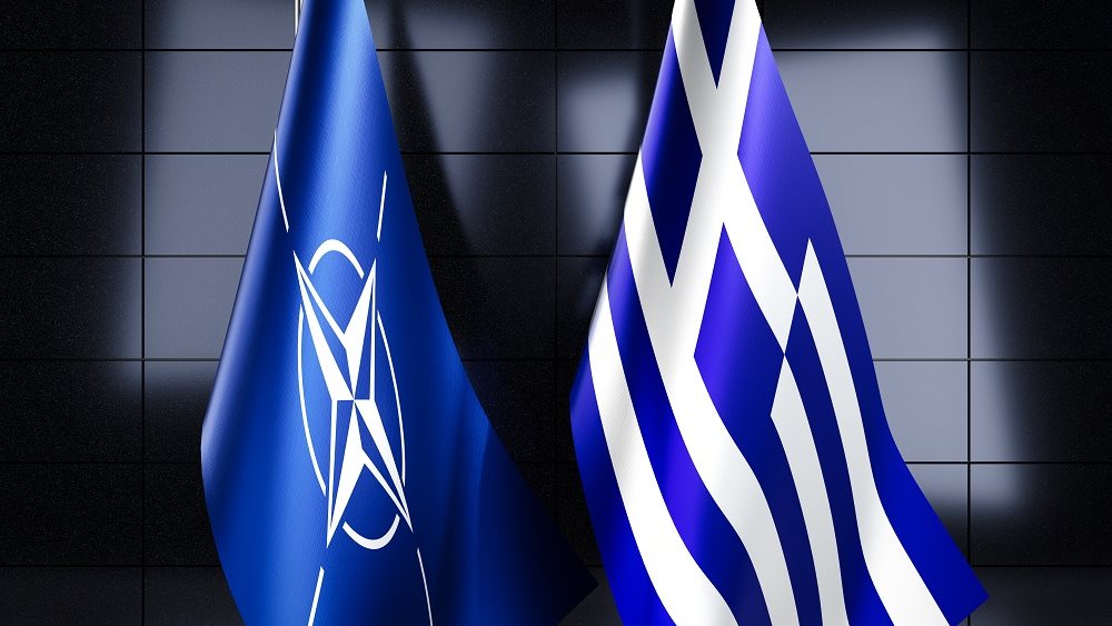 Έρχεται πάλι το ΝΑΤΟ με τα πυροσβεστικά του για να σβήσει φωτιές