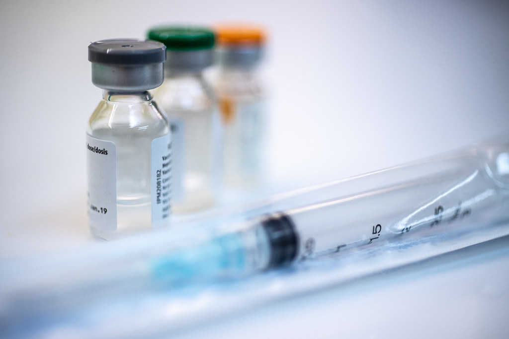 Καρκίνος: Εμβόλιο για επιθετικό όγκο του εγκεφάλου παρατείνει τη ζωή των ασθενών