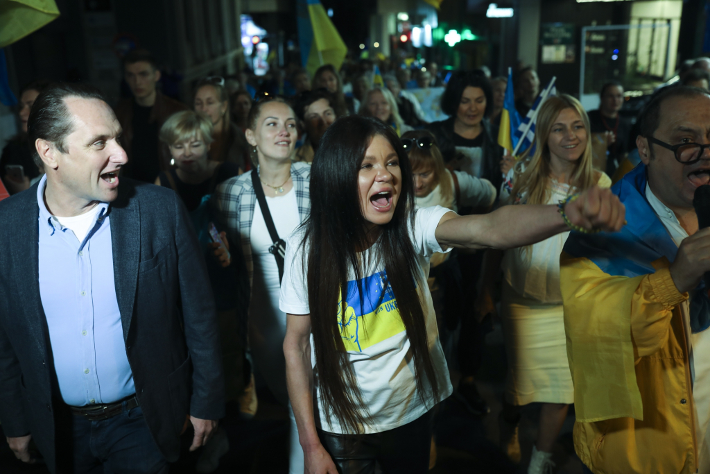 Διαδήλωση Ουκρανών στο Σύνταγμα με τη Ρουσλάνα