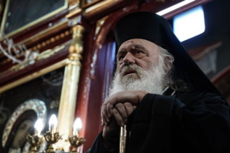 Κιβωτός του Κόσμου: Απαγόρευση ιεροπραξιών στον πατέρα Αντώνιο – Τι λέει ο Αρχιεπίσκοπος Ιερώνυμος για την ΜΚΟ