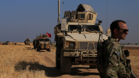 Με με χερσαία επίθεση σε Συρία και Ιράκ απειλεί ο Ερντογάν