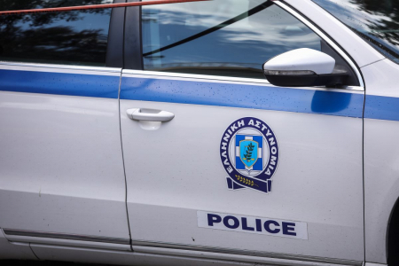 Νέα Σμύρνη: Εξέδιδαν 14χρονη που διαμένει σε δομή φιλοξενίας ανηλίκων – Τρεις συλλήψεις