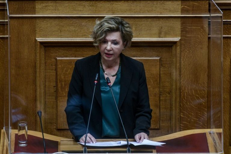 Γεροβασίλη για πτωχευτικό: Η κυβέρνηση νομοθέτησε την εξαθλίωση