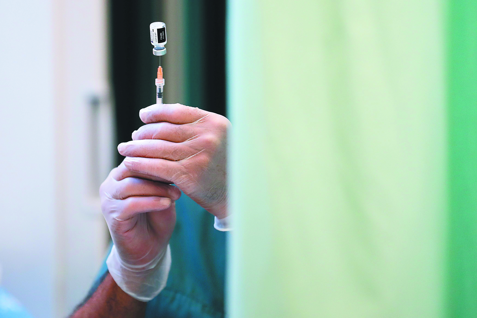 Κορωνοϊός: Τα επικαιροποιημένα εμβόλια είναι πιο αποτελεσματικά, δείχνει μεγάλη μελέτη