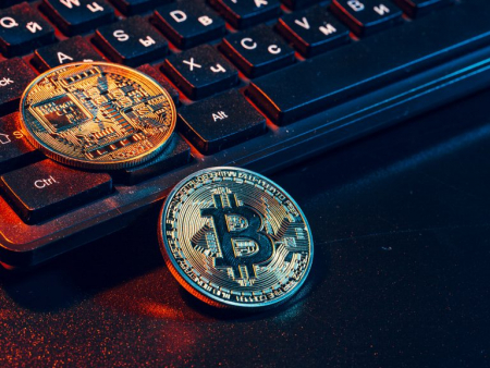 Bitcoin: Σενάριο για «βουτιά» στα 5.000 δολάρια το 2023