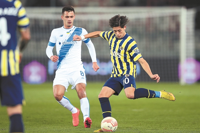 Το νέο πετράδιστο στέμματης Ρεάλ