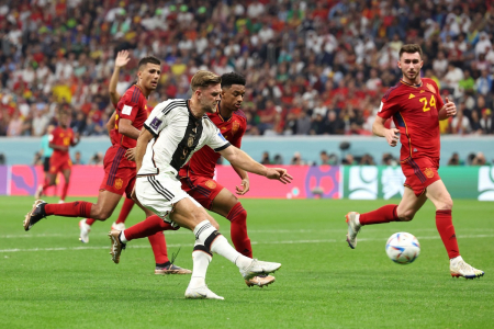 Ισπανία – Γερμανία 1-1: Έμειναν «ζωντανοί» οι Γερμανοί