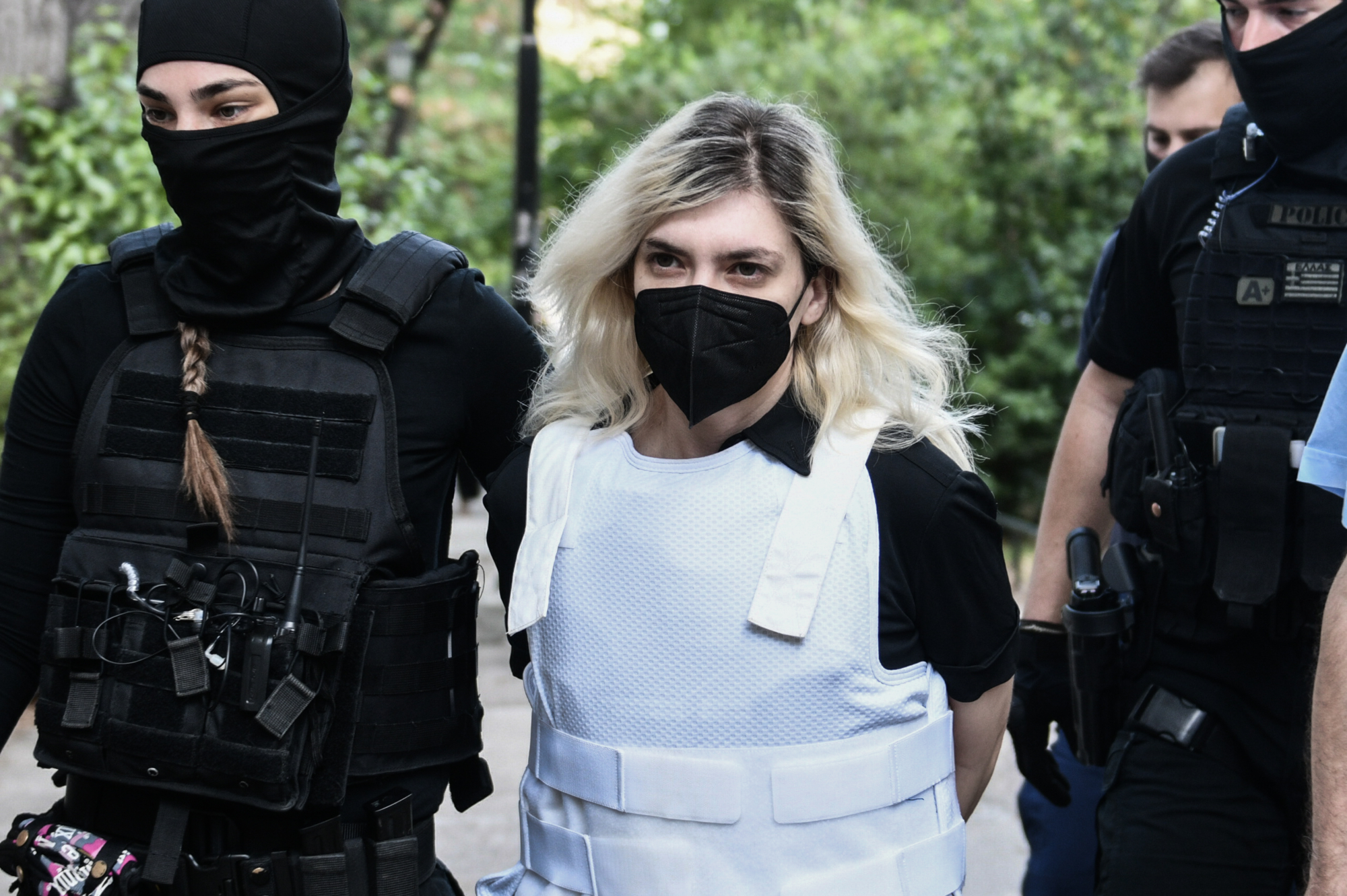Ρούλα Πισπιρίγκου: «Μοίρασε» εξώδικα σε 5 ιατροδικαστές