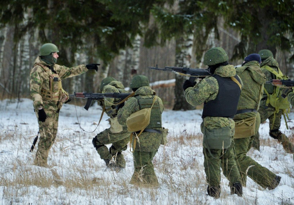 Ουκρανία:  Εννιά εφιαλτικοί μήνες σε γραφήματα – Σοκ οι αριθμοί για νεκρούς, τραυματίες, πρόσφυγες