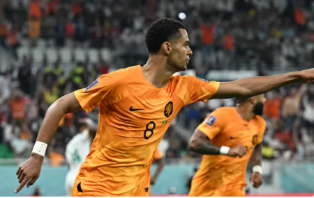 Ολλανδία – Κατάρ 2-0: Γκάκπο λαμπρός την οδηγεί