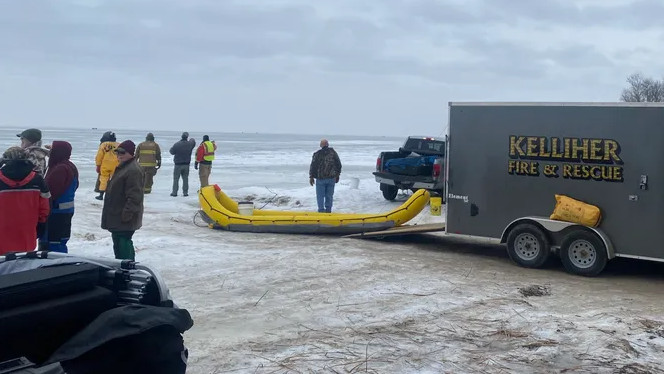 ΗΠΑ: Διασώθηκαν 200 ψαράδες που εγκλωβίστηκαν σε παγωμένη λίμνη της Μινεσότα