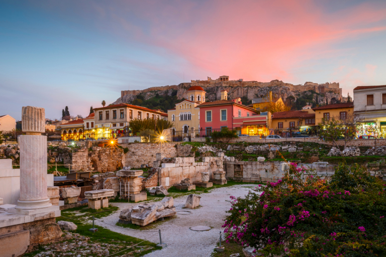 Στους πιο ωραίους και οικονομικούς προορισμούς η Αθήνα | tovima.gr