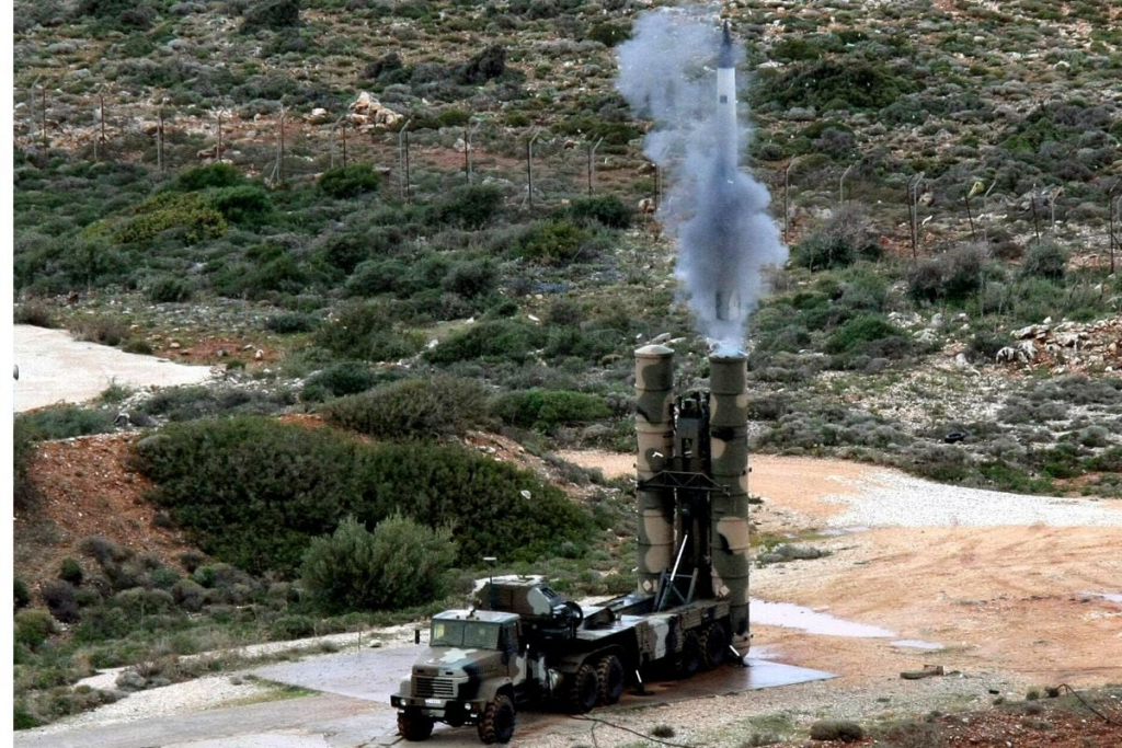 Ρωσικό δημοσίευμα: Ανυπεράσπιστοι οι Ελληνες απέναντι στην Τουρκία για χάρη της Ουκρανίας