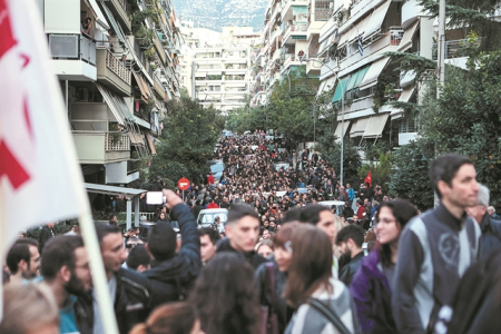 Το ΚΚΕ ποντάρει στο κίνημα κατά των πλειστηριασμών